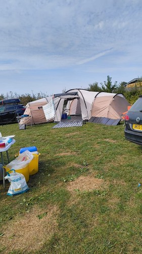 Man tent - man,